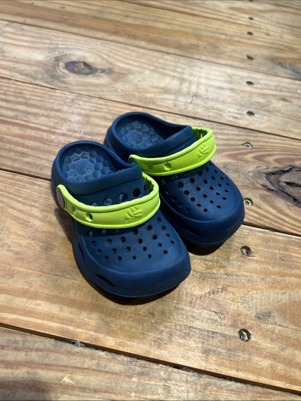 joybees Boys Active Clog - Size 6/7